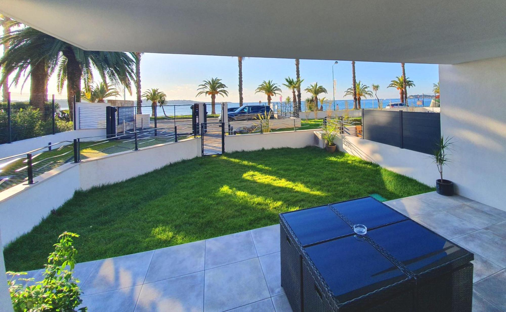 T3 Neuf Avec Terrasse Et Jardin Face A La Mer Bandol Exteriér fotografie