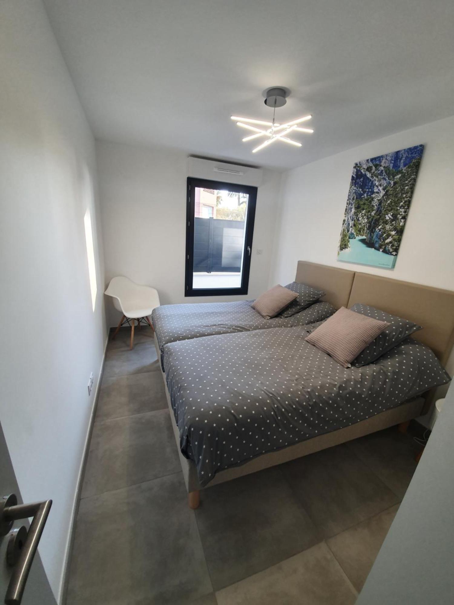 T3 Neuf Avec Terrasse Et Jardin Face A La Mer Bandol Exteriér fotografie